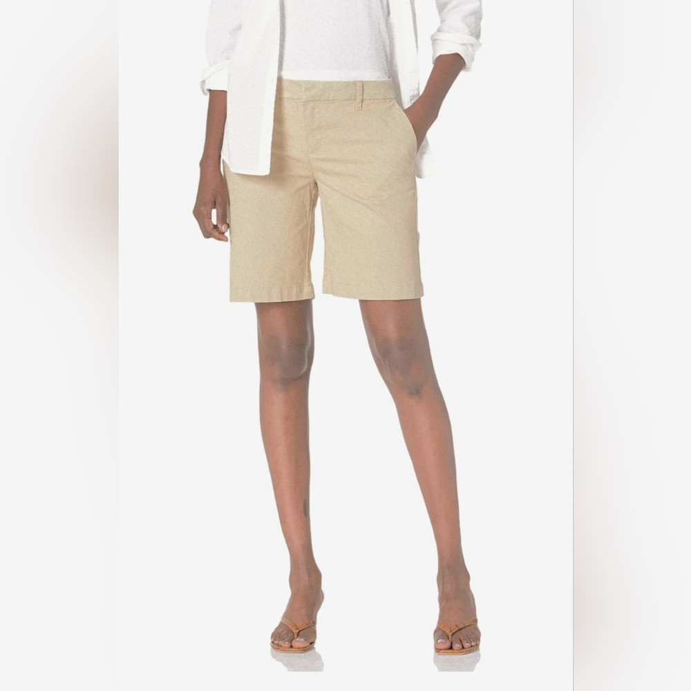 Women's Tommy Hilfiger Khaki 9" Hollywood Chino Shorts Size 16